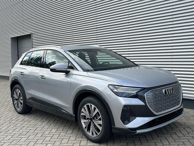 Audi Q4 e-tron Advanced edition (A1) e-tron 40 63 kWh 150 kW / 2 | Stoelverwarming | Matrix | Elektrische Achterklep | Adaptieve Cruise Control | Camera |