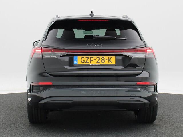 Audi Q4 e-tron 45 quattro | Advanced edition | 286pk | 82Kwh | Privacyglas | 21 inch | Matrix Ledkoplampen | Zwart Optiek plus |
