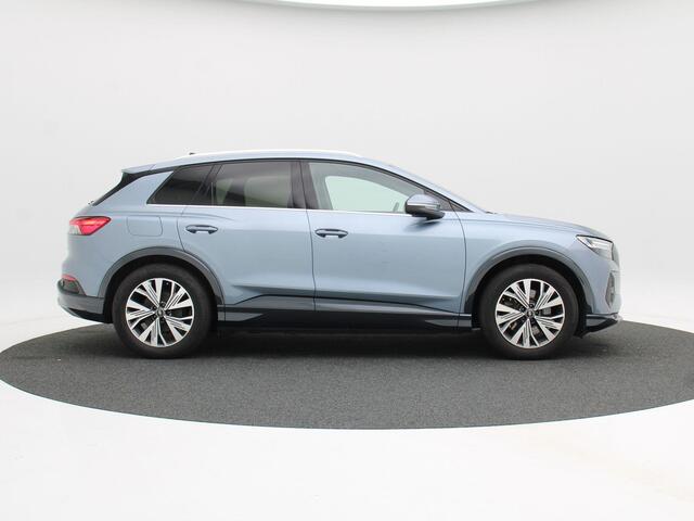 Audi Q4 e-tron 40 Launch edition Advanced Plus 77 kWh 204 Pk | Matrix LED | 3-Zone Climate | Stoel- & Stuurverwarming | ACC | Camera | 86.886 Km!!