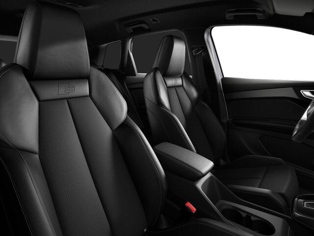 Audi Q4 e-tron 45 S edition Competition e-tron 82 kWh 286 pk | Assistentiepakket plus | Comfortpakket | Ambient lichtpakket | Optiekpakket zwart plus |