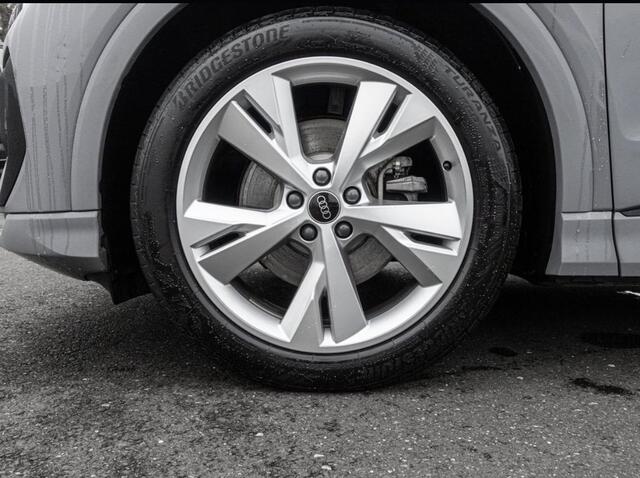 Audi Q4 e-tron Sportback 35 e-tron | S-Line | Black |