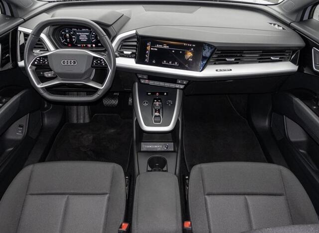 Audi Q4 e-tron Sportback 35 e-tron | S-Line | Black |