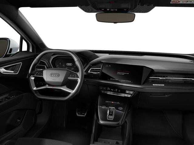 Audi Q4 e-tron S edition Competition (A1) e-tron 45 82 kWh 210 k