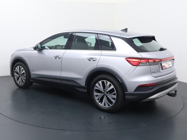 Audi Q4 e-tron 40 Advanced edition 77 kWh | 299 PK | SoH 95% | Automaat | Multifunctioneel stuurwiel | Adaptive Cruisecontrol | Stoelverwarming |