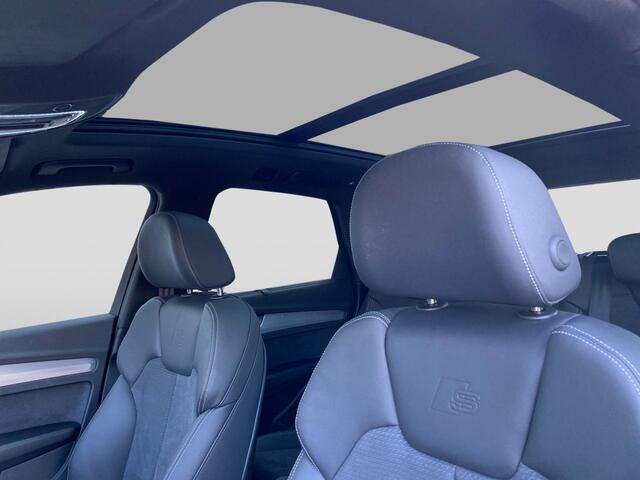 Audi Q5 55 TFSI e S Edition Competition ACC Panoramadak Trekhaak