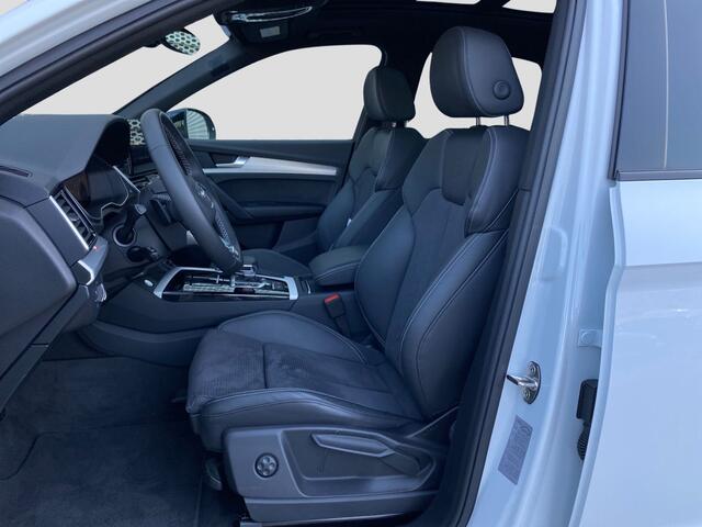 Audi Q5 55 TFSI e S Edition Competition ACC Panoramadak Trekhaak