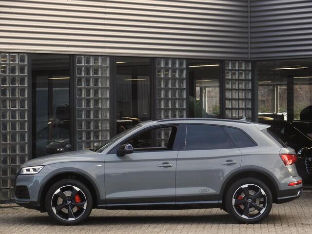 Audi Q5 2.0TFSI/ PANORAMADAK/ HEAD-UP/ RS-STOELEN/ CAMERA