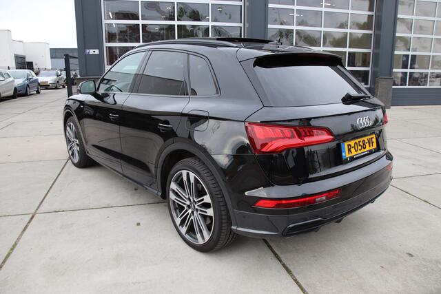 Audi Q5 50 TFSI e quattro S-Line Pano, Luchtvering, trekhaak, BOMVOL! Lente aanbieding!