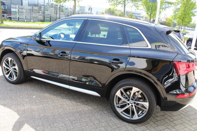 Audi Q5 2.0 TDI q. Sport PL.