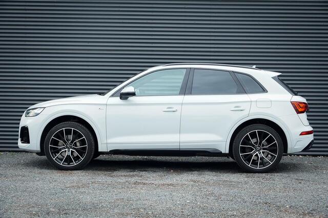 Audi Q5 50 TFSI e S edition / S-Line / Trekhaak / Navi / Virtual