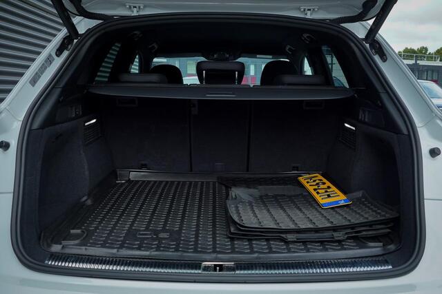 Audi Q5 50 TFSI e S edition / S-Line / Trekhaak / Navi / Virtual