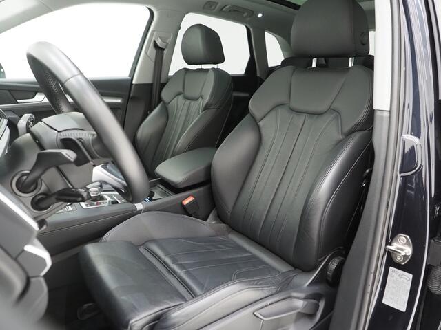 Audi Q5 50 TFSI e Quattro 299PK | Panoramadak | Camera | Virtual | BLIS | DAB | Stoelverwarming | Carplay