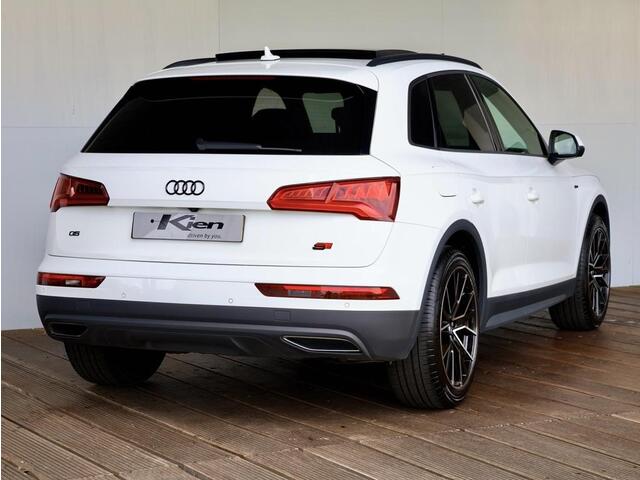 Audi Q5 2.0 TFSI quattro Sport S Line Black Edition | Bang & Olufsen | Elektrische Trekhaak | Pano-dak |