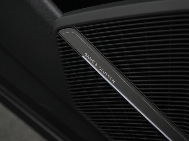 Audi Q5 Sportback 55 TFSI e 367 pk S-tronic S edition Competition / S-Line | Trekhaak | Fijnnappa leder | Bang & Olufsen | Stuur-/stoelverwarming | Matrix LED