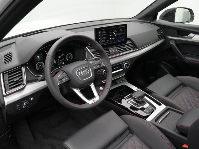 Audi Q5 55 TFSI e 367 pk S-tronic quattro S edition Competition / S-Line | Panoramadak | Bang & Olufsen sound | Trekhaak | Matrix LED | Fijnnappa Leder | Standkachel | Stoel-/achterbankverwarming | 21 inch