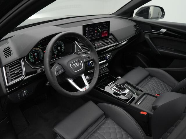 Audi Q5 55 TFSI e 367 pk S-tronic S edition Competition / S-Line | Panoramadak | Trekhaak | Fijnnappa leder | Rondomzicht camera | Bang & Olufsen | Matrix LED | Elektr. verstelbare stoel