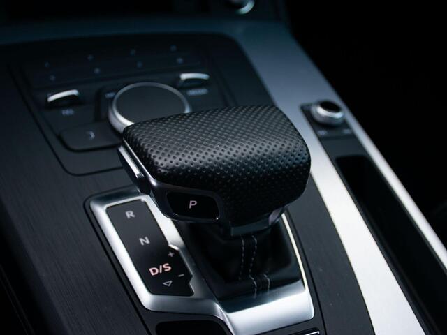 Audi Q5 55 TFSI e l Luchtvering | B&O | Trekhaak | Adap. Cruise | Stoelverwarming | LED | 19 Inch |