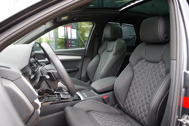 Audi Q5 55 TFSI e Quattro Competition 367 PK PHEV, RS-Sportstoelen, Paoramadak, Trekhaak, B&O Sound, Memory