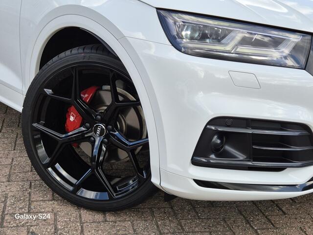 Audi Q5 2.0 TFSI quattro Sport S Line Black Edition Panoramadak / Virtual cockpit / 22 inch velgen / Luchtvering.