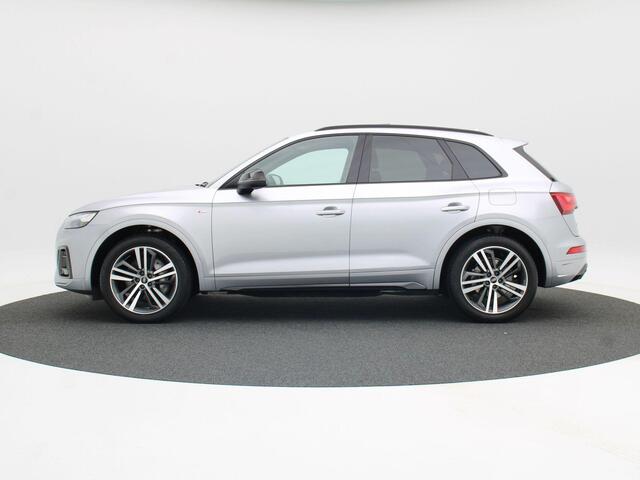 Audi Q5 50 TFSi e 299 Pk Automaat S-Line | Nw Model | Full LED | Panoramadak | Zwart Optiek | Camera | 20 Inch | Stoelverwarming | Adaptive Cruise | 46.409 Km!!