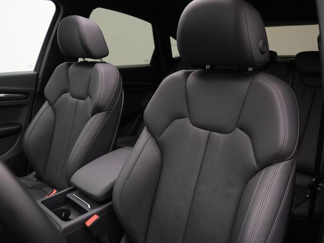 Audi Q5 Sportback 55 TFSI e 367 pk S-tronic S edition / Advanced | Panoramadak | Luchtvering | Leder | Stoelventilatie | Geheugenstoel | Carbon interieur | Head-up display