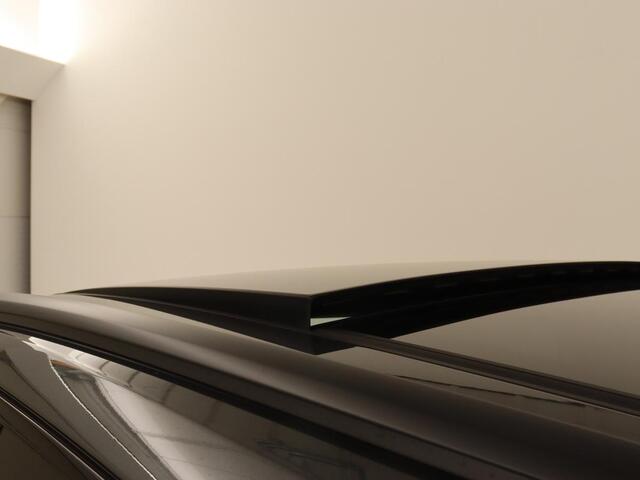 Audi Q5 55 TFSIe S edition | Panoramadak | 360 Camera | Massage | Adaptive cruise | Bang & Olufsen | Luchtvering | Head-Up | Achterbankverwarming | Carplay | Trekhaak | Stuurverwarming | Matrix LED | PHEV | Plug In