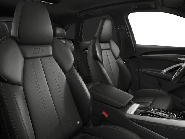 Audi Q5 2.0 TFSI e-hybrid quattro S edition | Optiekpakket zwart | Techniekpakket plus | Trekhaak elektr wegklapbaar | Elektrische stoelen voor |