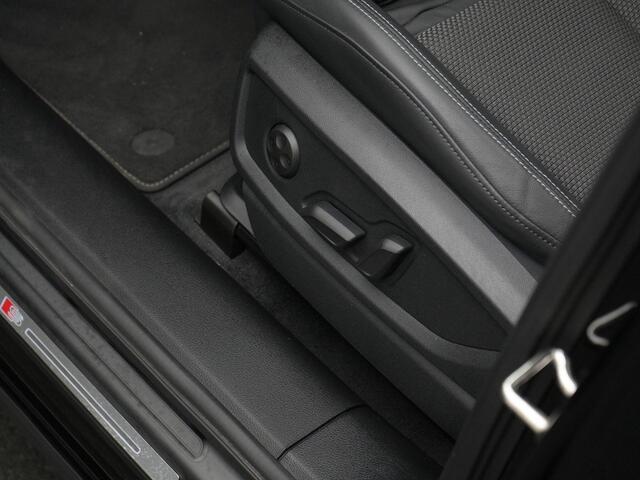 Audi Q5 50 TFSI e 299 pk S-tronic S edition Competition / S-Line | Panoramadak | Trekhaak | Matrix LED | Achteruitrijcamera | Stoelverwarming