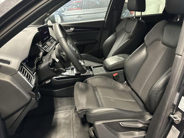 Audi Q5 50 TFSIe 299pk S-tronic S edition Competition · Apple/Android Car Play · Luchtvering · Keyless · 360 Camera · Elek. Achterklep · 20'' Inch · 01-08-2027 of 100.000km