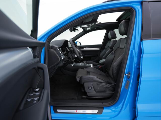 Audi Q5 50 TFSI e quattro S edition (INCL.BTW) *PANO | LEATHER-FABRIC | FULL-LED | DIGI-COCKPIT | NAVI-FULLMAP | HEATED-SPORTSEATS | KEYLESS | DAB+ | CAMERA | PRIVACY-GLASS | SHIFT-PADDLES | ECC | PDC | CRUISE | 19''ALU*