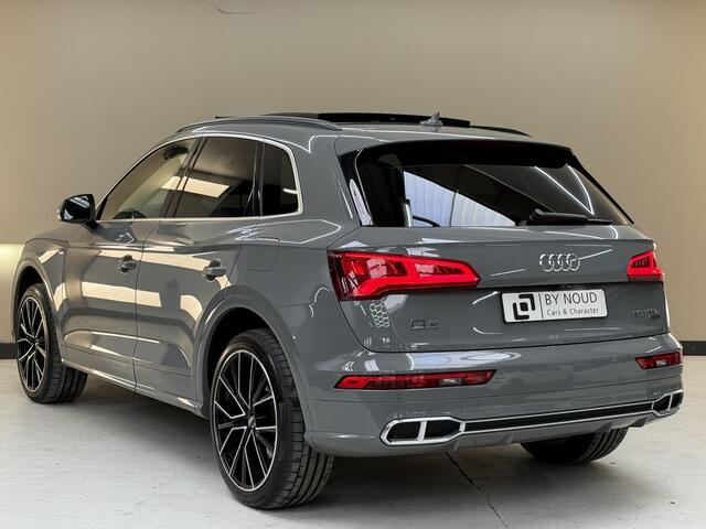 Audi Q5 55 TFSI e quattro Competition, 300Pk, 2019, Dealer onderhouden, Panoramadak, Cruise control, Climate control, Nardo grijs, Sportstoelen, Digitale tellers, Elektrische stoelen, Navigatie, Getinte ruiten,