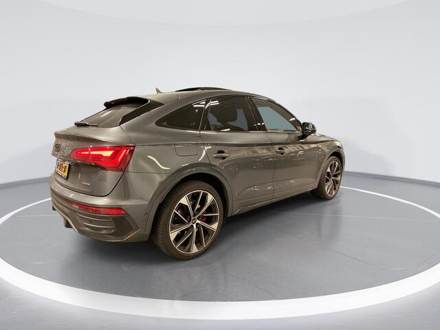 Audi Q5 Sportback 55 TFSIe 367pk S-Tronic Quattro S Edition · Panoramadak · Luchtvering · B&O Sound · Leder Nappa · Inklap. Trekhaak · 360 Camera · Head-Up Display · Elek. Stoelen + Massage + Geheugen Bestuurder ·