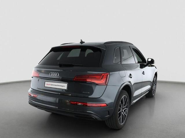 Audi Q5 2.0 TFSI e-hybrid quattro Advanced edition 299PK S-tronic | Komt half november binnen | S-line interieur | Trekhaak | Optiek zwart | Verlengde garantie