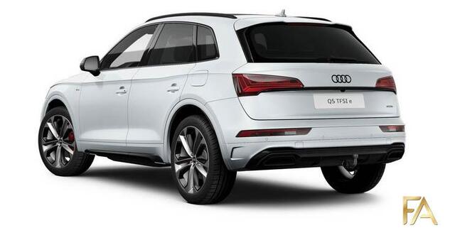 Audi Q5 55 TFSIe quattro S Line Competition
