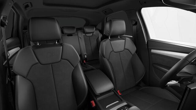 Audi Q5 Sportback 55 TFSI e S edition Competition | 367 PK | Trekhaak | Panoramadak | Luchtvering | Head-up Display | 21" LM velgen | S line |