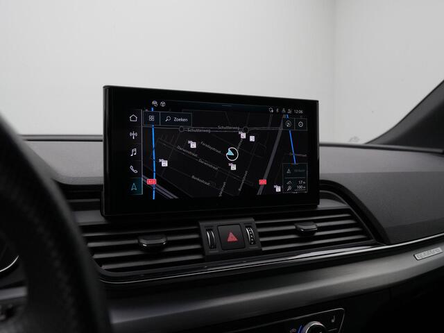 Audi Q5 55 TFSI e 367 pk S-tronic S edition Competition / S-Line | Panoramadak | Trekhaak | Geheugen-/massagestoel | Achteruitrijcamera | Adaptive Cruise