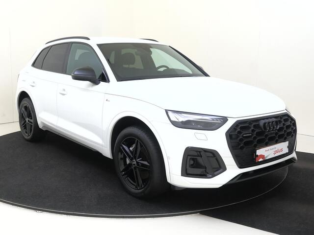 Audi Q5 50 TFSI e S edition | Trekhaak | 360 camera | Navigatie Plus | Keyless | Tour | Stoelverwarming | Parkeerassistent | City |