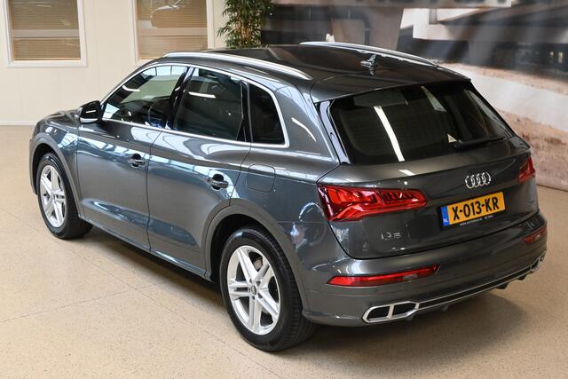 Audi Q5 55 TFSIe 367pk quattro Competition | Luchtvering | Leder | Trekhaak | 100% (Dealer) onderhouden label