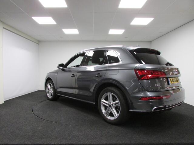 Audi Q5 50 TFSI e quattro S edition I LUCHTVERING I Originele NL-AUTO I Panoramadak I Op afspraak I Trekhaak 1.750KG I Hybride I PHEV