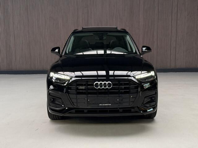 Audi Q5 50 TFSI e S edition Pano | RS Stoelen | Trekhaak