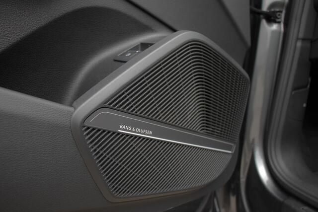 Audi Q5 50 TFSIe S Edition Competition | Quattro | S-Line | Matrix LED | Keyless | Bang en Olufsen | ACC | DAB | Virtual | Stoelverwarming | Trekhaak | 1 Eigenaar | Dealer Onderhouden | BTW | Garantie