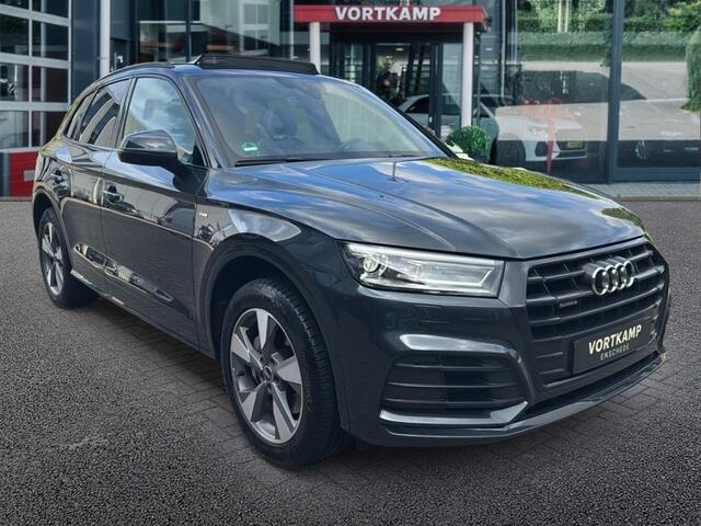 Audi Q5 50 TFSIe QUATTRO SPORT TREKHAAK/PANO-DAK/NAVI/CC/CAMERA/ELEK.ACHTERKLEP