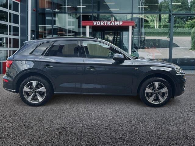 Audi Q5 50 TFSIe QUATTRO SPORT TREKHAAK/PANO-DAK/NAVI/CC/CAMERA/ELEK.ACHTERKLEP