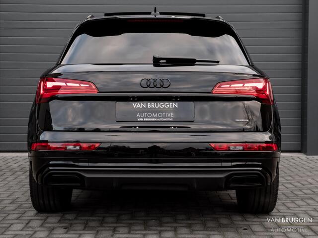 Audi Q5 50 TFSI e S-Line Pano Luchtv Trekhaak B&O Camera 21"