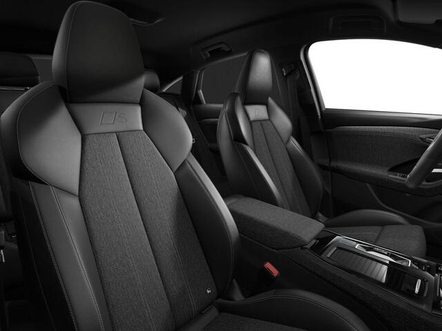 Audi Q6 Sportback e-tron S edition 252 PK · Exterieurpakket zwart · Rood gespoten remzadels · Warmtewerend glas donker tint