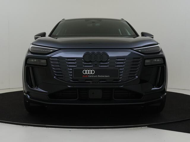 Audi Q6 e-tron S edition performance 100 kWh | Tech Pro | 360 camera | Comfortsleutel | Elek. verstelbare voorstoelen | Verwarmbaar stuurwiel