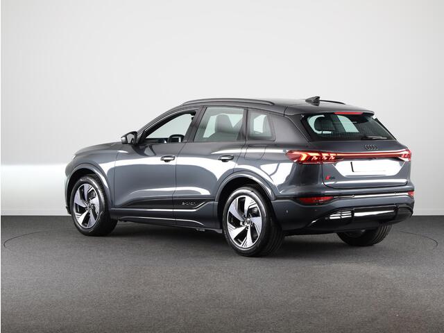 Audi Q6 e-tron S edition performance 100 kWh adaptive air suspension, oled achterlichten