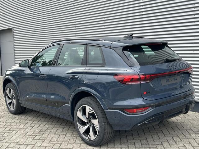 Audi Q6 e-tron S edition (B1) e-tron perf 100Kwh 225 kW / 306 PK | Luchtvering | Stuurwielverwarming | Matrix | Keyless Entry | Elektrische Stoel | Stoelverwarming voor-achter |