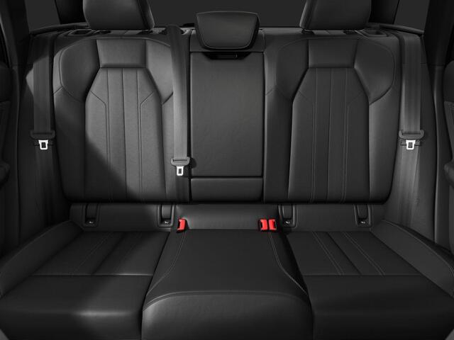 Audi Q6 e-tron S edition 83Kwh 252 pk SUV | Tech pakket pro | Lederen bekleding | Glazen panoramadak | Trekhaak |