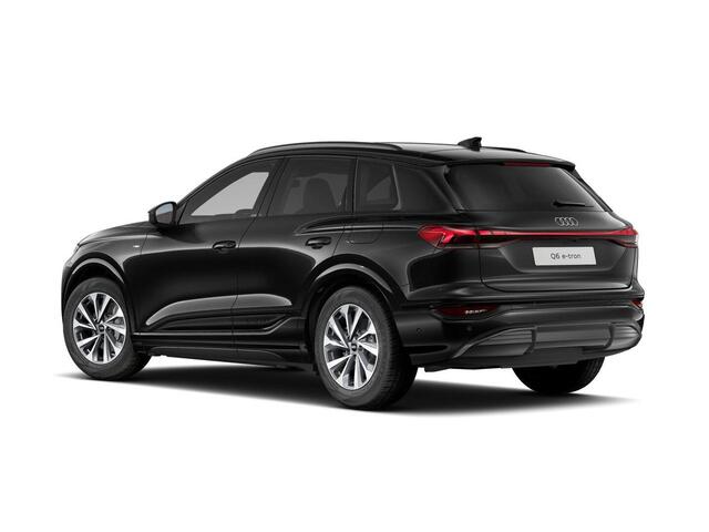 Audi Q6 e-tron Advanced edition 83Kwh 252 pk SUV | Tech pakket plus | Sportstoelen voor leder | Privacy glas | 19'' LM velgen |
